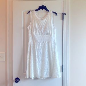 White dress perfect for white night parties